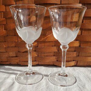 Cristal DArques Florence Crystal Water Glasses 7.2" frosted 3D petals goblet /2